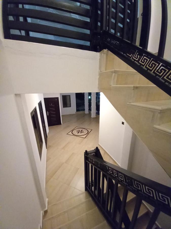 Baffour Apartments Adiebeba Eksteriør bilde
